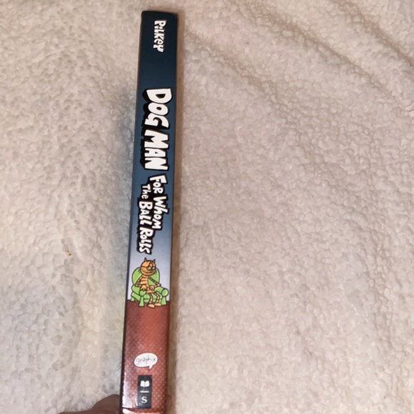 Dog Man for whom the ball rolls - Picture 3 of 6